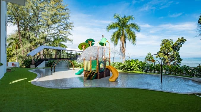 Swimming-Pool - Doubletree By Hilton Penang
