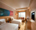 Deluxe Room - Doubletree by Hilton Hotel