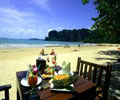 Beach front restaurant - Sand Sea Resort