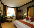 Room - Chaophya Park Hotel